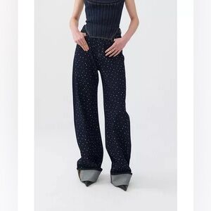 ♦️Nocturne ♦️

High waist folding jeans

Size M

NWT
SF/PF